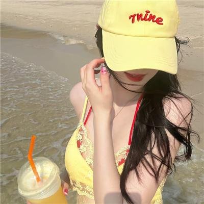 艾莎 封面